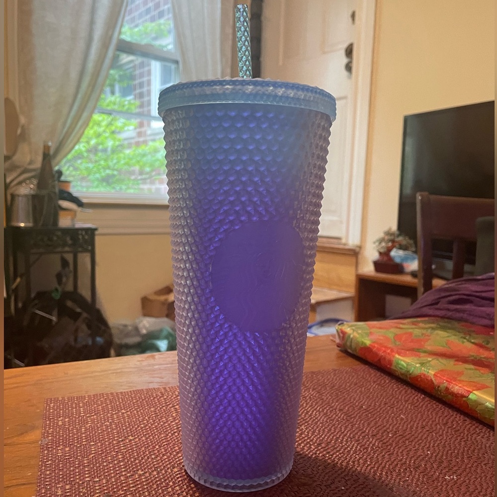 Starbucks 2021 Starbucks Purple Ombre Tumbler Mermaid Siren Studded 24 oz NEW